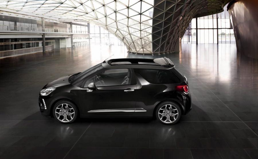  Citroen DS3 Cabrio 2012 года  (фото 77 из 115)